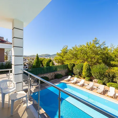 Villa Four Seasons
