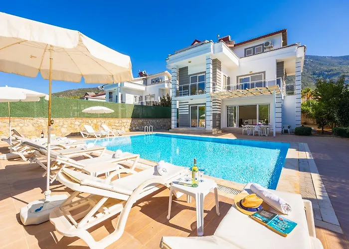 Βίλα Four Seasons Ολουντενίζ