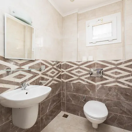 Four Seasons فيلة أولدينيس