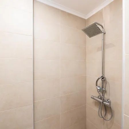 Four Seasons * أولدينيس