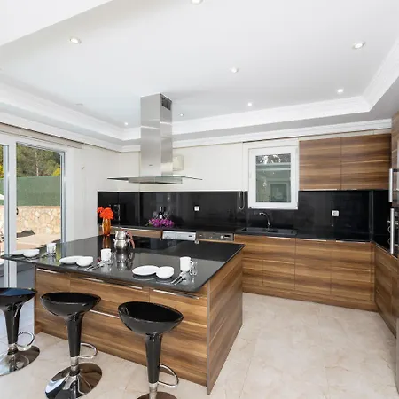 Four Seasons * أولدينيس