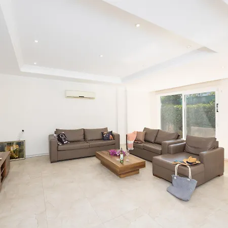 فيلة Four Seasons *