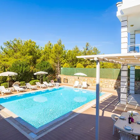 Four Seasons أولدينيس